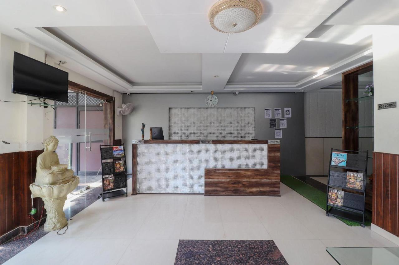 Capital O 76444 Hotel Hill-Top Inn Narendra Nagar Luaran gambar